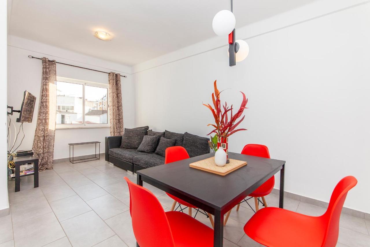 Vasco Da Gama Apartments Лагос Екстериор снимка