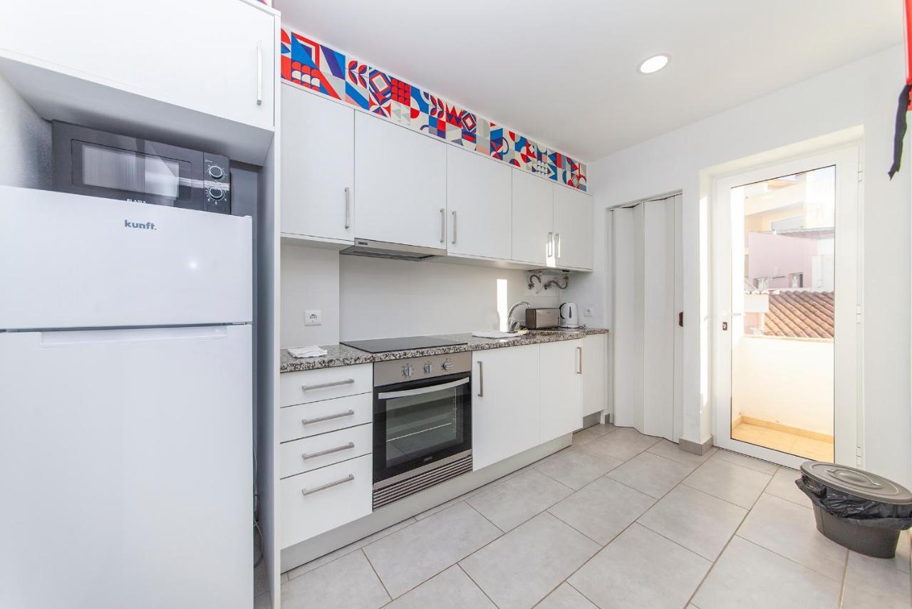 Vasco Da Gama Apartments Лагос Екстериор снимка
