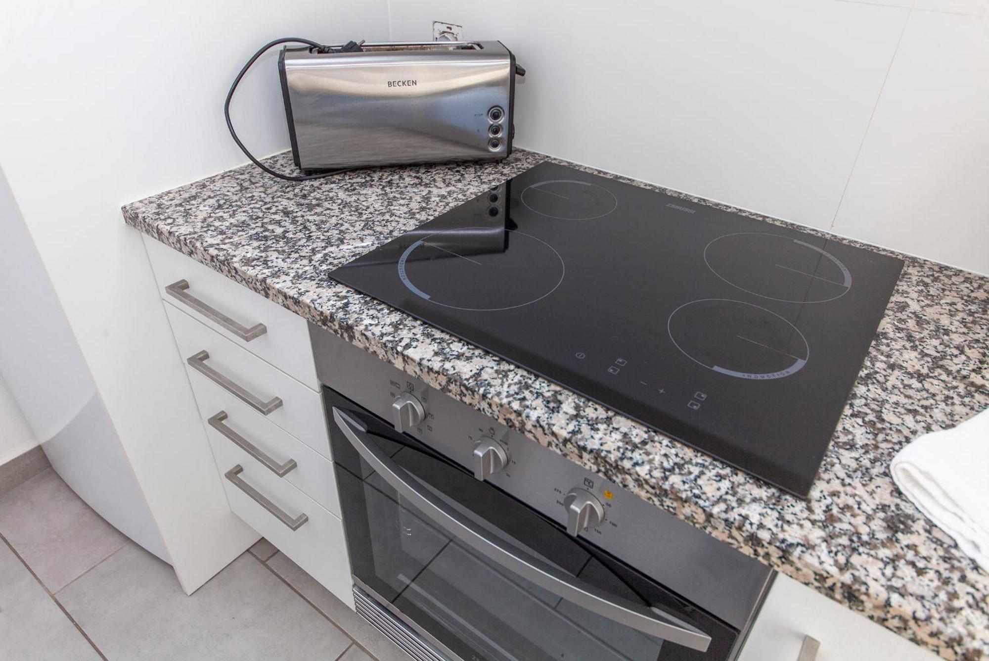 Vasco Da Gama Apartments Лагос Стая снимка